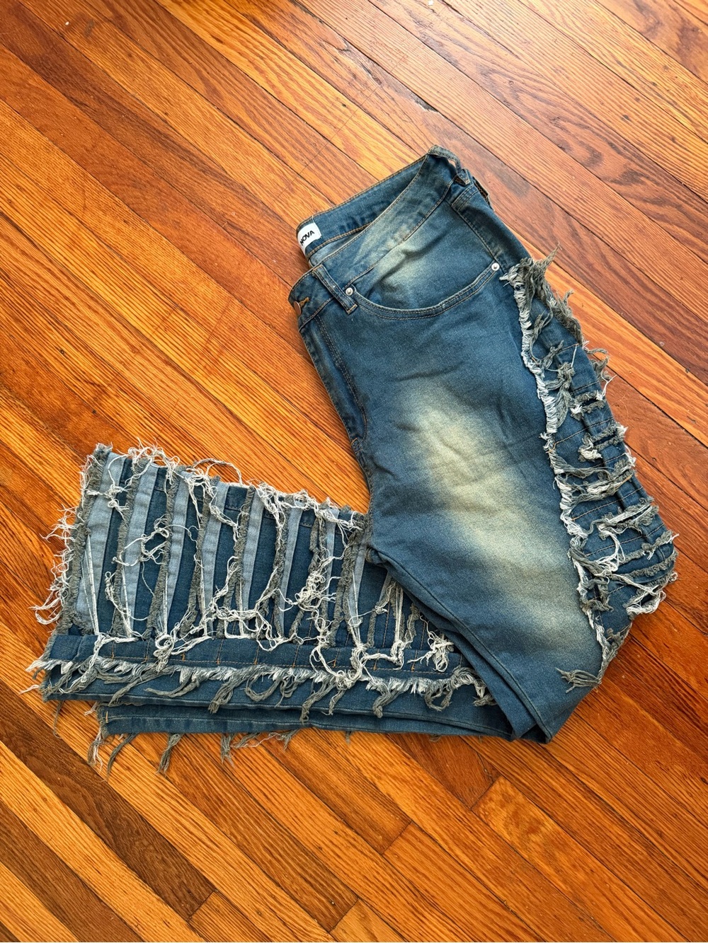 Frayed Distressed Women’s Bootcut Jeans